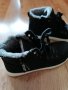 Черни дамски спортни зимни обувки, снимка 5