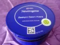 Neutrogena дълбоко хидратиращ крем за тяло и ръце 300 мл. за суха и много суха кожа, снимка 3