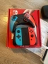 Продавам Nintendo Switch Oled с 256гб карта памет, снимка 2