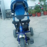 Продавам детска триколка, снимка 1 - Детски велосипеди, триколки и коли - 26359481