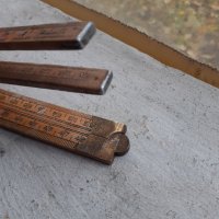 Стар антикварен дървен метър с бронзови елеманти, снимка 2 - Антикварни и старинни предмети - 43152846