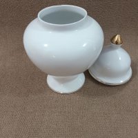 Порцеланова ваза. , снимка 16 - Антикварни и старинни предмети - 40719603