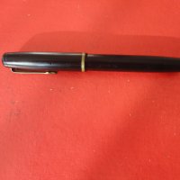  Холандска бакелитова писалка със златен писец перо , снимка 1 - Колекции - 39142602