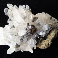 №150,Кварц, Планински кристал,Кварцова друза,Quartz Bulgaria,BGminerals,, снимка 3 - Колекции - 44115480