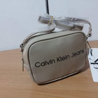Луксозна чанта Calvin Klein код D-G151, снимка 3 - Чанти - 35844261