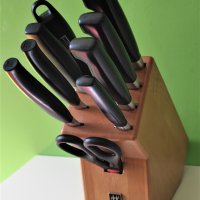 ZWILLING - FOUR STAR - Луксозен комплект кухненски ножове с блок, снимка 5 - Прибори за хранене, готвене и сервиране - 43182500