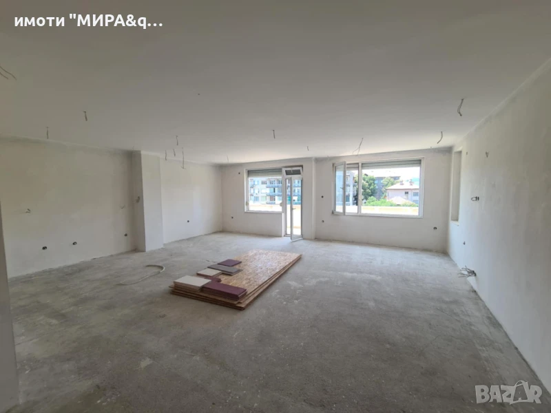 МНОГОСТАЕН АПАРТАМЕНТ с ПАНОРАМНА ТЕРАСА, ГАРАЖ и СКЛАД – кв. ДРУЖБА, гр. ХАСКОВО , снимка 1