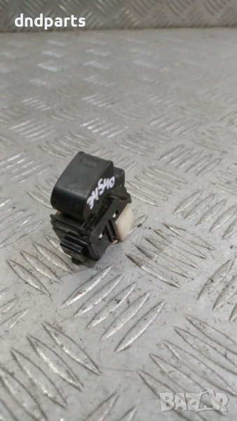 Бутон Toyota Corolla 2004г.	, снимка 1