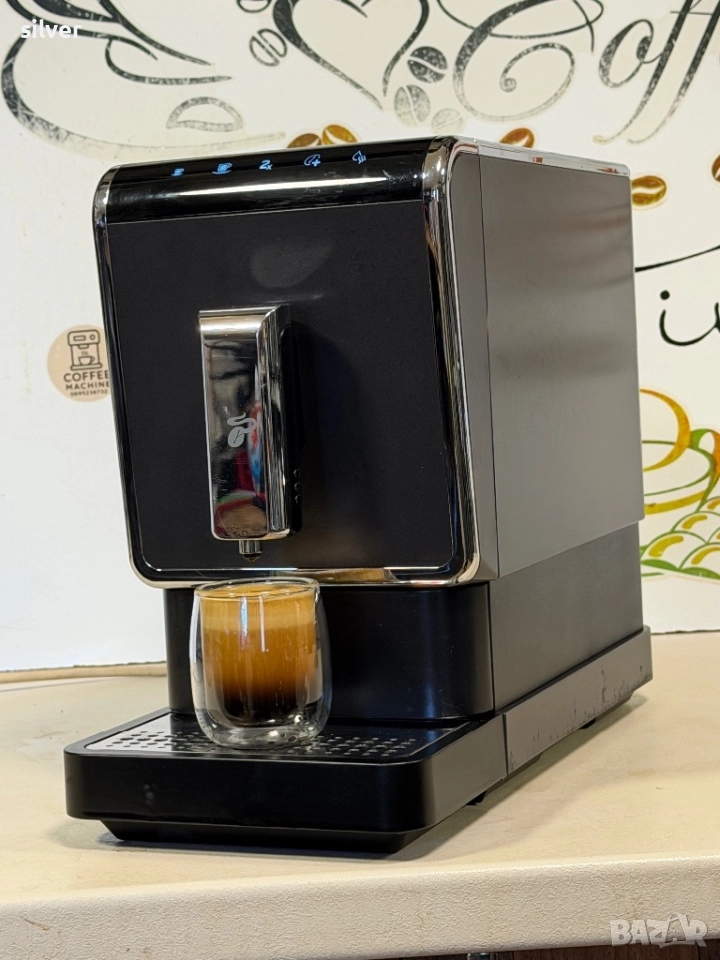 Кафемашина кафе автомат TCHİBO с гаранция, снимка 1