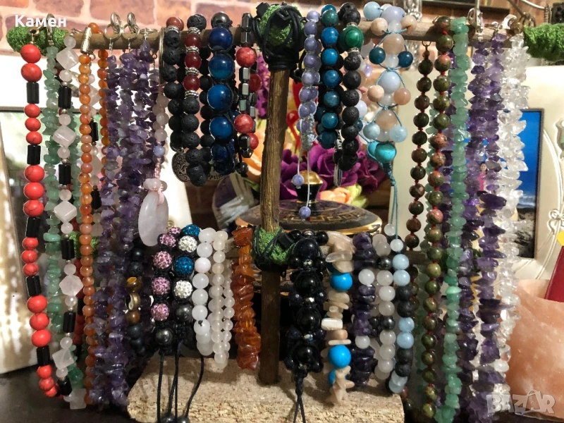 Продавам гривни и колиета, снимка 1