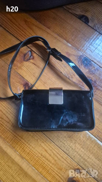 Дамска чанта 10 лева, използвана но напълно здрава дамска чанта., снимка 1