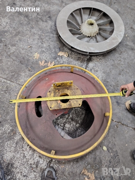 Разпръсква за опесъчаване ботуш с дозатор, снимка 1