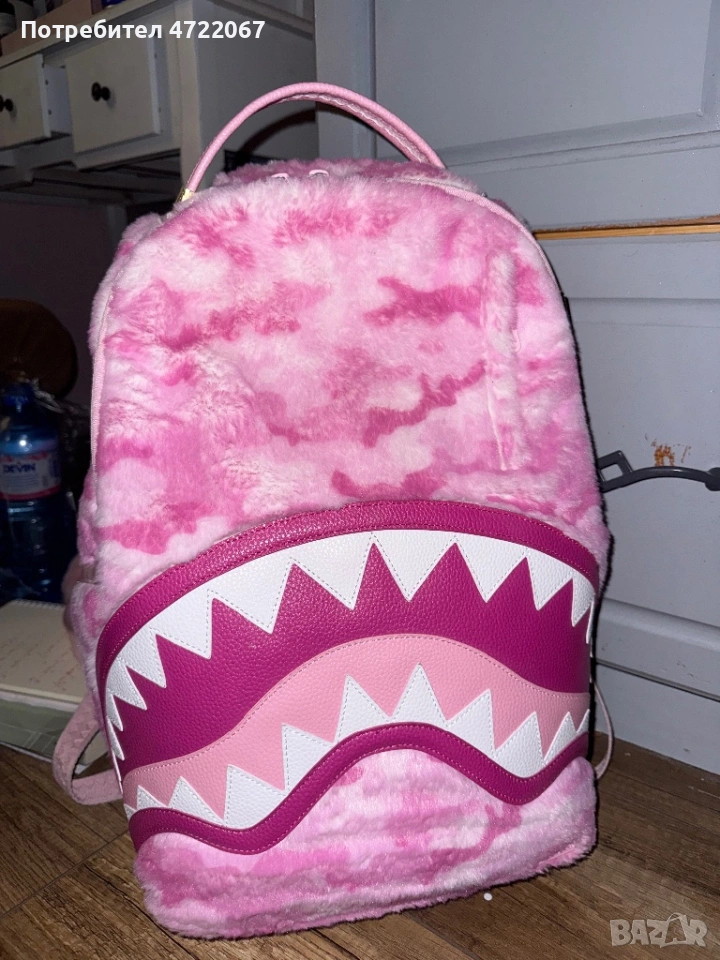 раница Sprayground pink fur, снимка 1