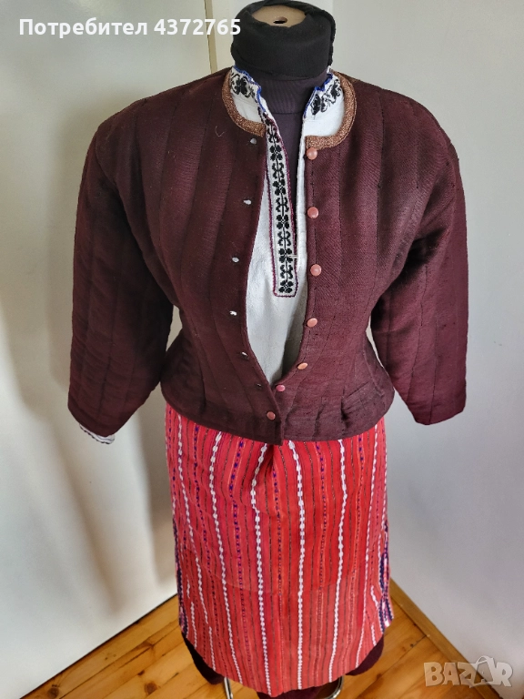 #69 Народна носия , снимка 1