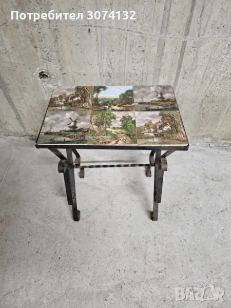 Помощна масичка с плочки в ретро стил, снимка 1