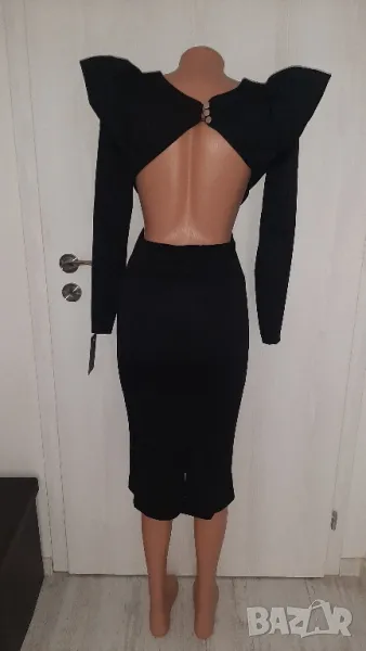 Нова черна рокля с гол гръб , снимка 1