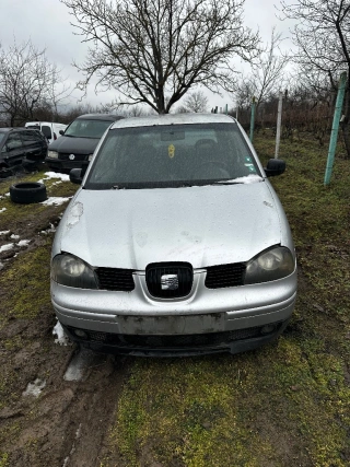 Продавам Seat Arosa 1.4 16v 2003г 100 кс НА ЧАСТИ 