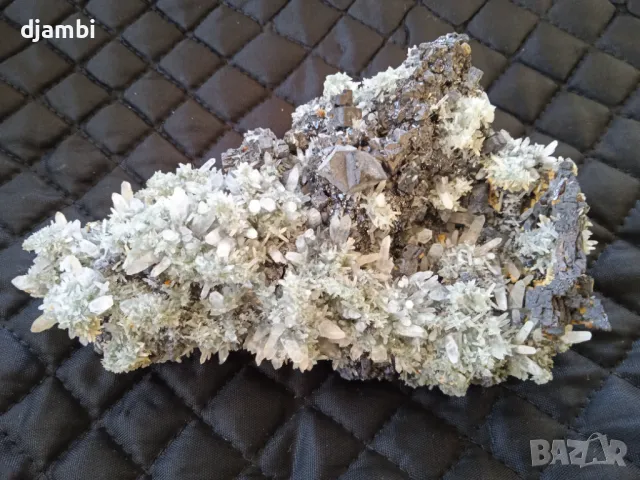 №145,Кварц,Кварцова друза,Кварц със сфалерит,галенит и хлорит,Кристали,Минерали,Родопи,BGminerals,