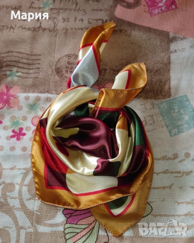 Дамски шал фишу