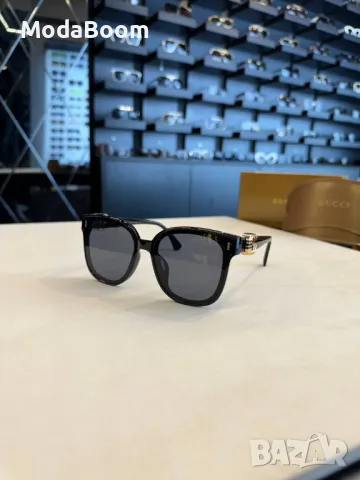 Слънчеви очила с калъф , снимка 5 - Слънчеви и диоптрични очила - 48618078