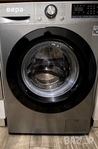 Продавам автоматична перална LG 9kg