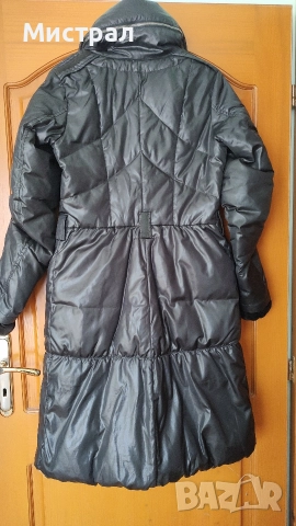 Дамско пухено яке Sisley, снимка 3 - Якета - 52777176