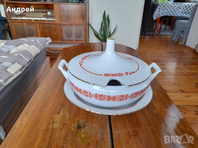 Стар Порцеланов супник #2