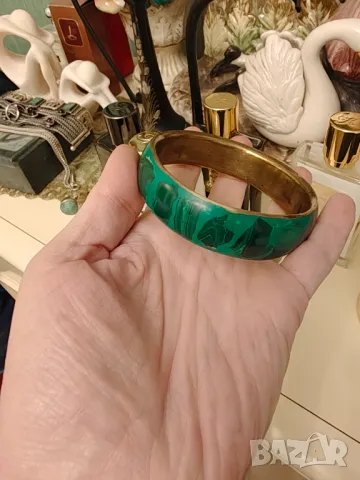 Масивна руска гривна месинг и естествен малахит