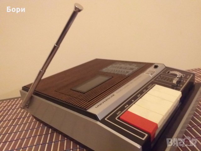 Радиокасетофон UNIVERSUM CTR-2342, снимка 2 - Радиокасетофони, транзистори - 27253417