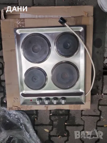 Кухненски плот с четири котлона Zanussi Инокс, снимка 3 - Котлони - 50420831