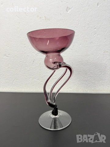 Дизайнерски стъклен свещник / фигура / чаша. №7841