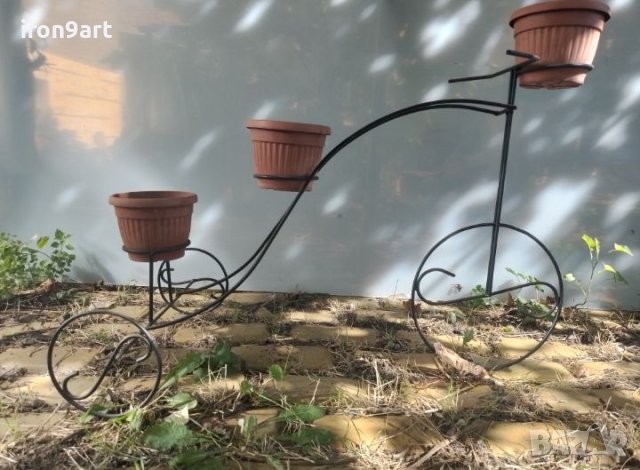 Цветарници колело от ковано желязо , снимка 10 - Градински мебели, декорация  - 40378170