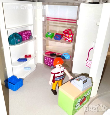 Playmobil 5485 - Двуетажен Мол/Магазин, снимка 16 - Образователни игри - 43182914