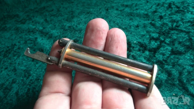 Антична запалка ** Дизайн MAXIM ** Винтидж газова запалка Feuerzeug Accendino, снимка 7 - Антикварни и старинни предмети - 51308139