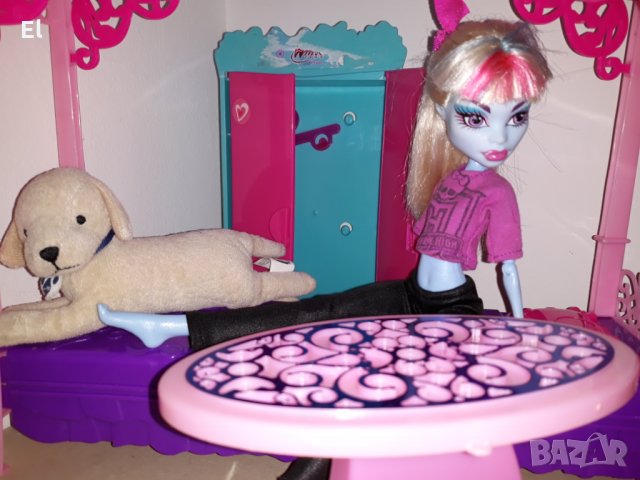 9 броя Оригинални мебели обзавеждане за кукли барби монстър хай евър афтър хай , снимка 4 - Кукли - 27604225