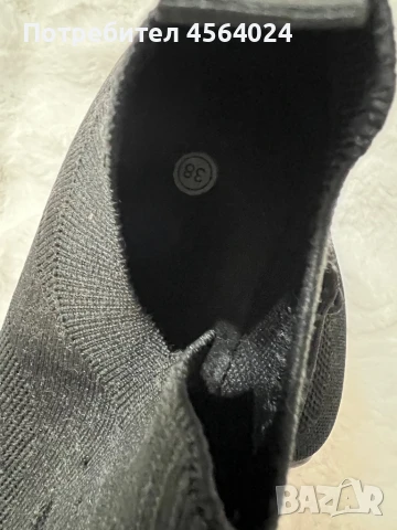 Дамски черни маратонки, снимка 2 - Маратонки - 51372317