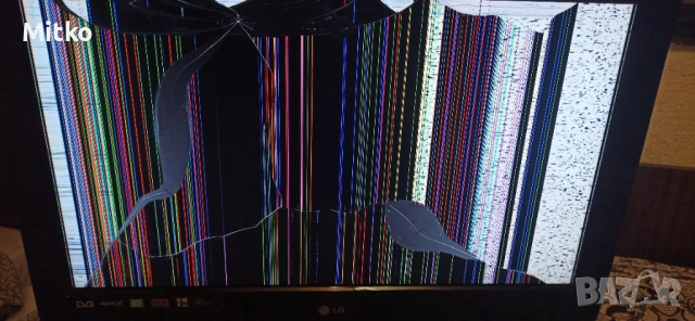 Продавам платки от телевизори със счупени матрици, снимка 14 - Части и Платки - 38136240