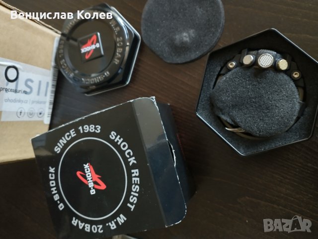 Часовник g-shock