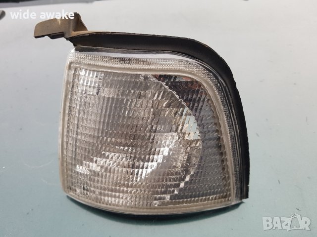 Ляв мигач Audi 80, снимка 2 - Части - 43835542