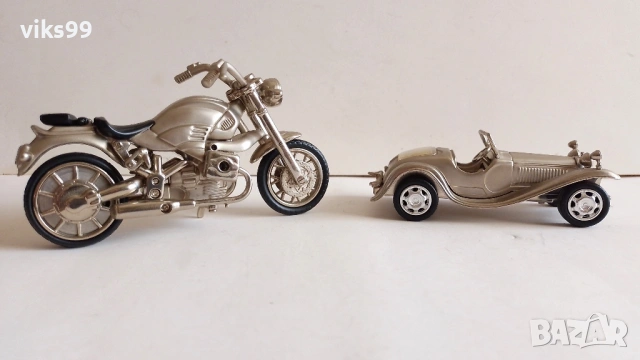 Метални мотор и ретро количка - часовници, снимка 3 - Колекции - 53096393