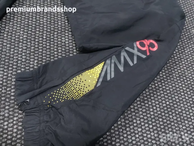 Nike 95 анцуг M размер , снимка 2 - Спортни дрехи, екипи - 47642285