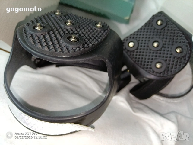 Нови противохлъзгащи котки със шипове за лед, кал, снимка 15 - Зимни спортове - 36710245