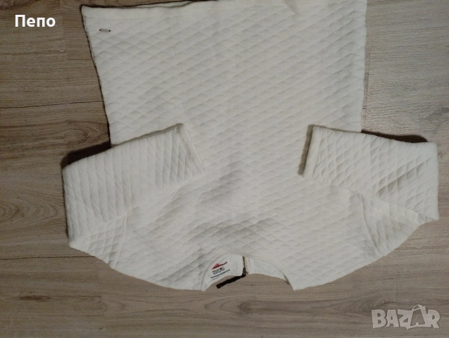 Блуза Tommy Hilfiger , снимка 2 - Блузи с дълъг ръкав и пуловери - 52438871