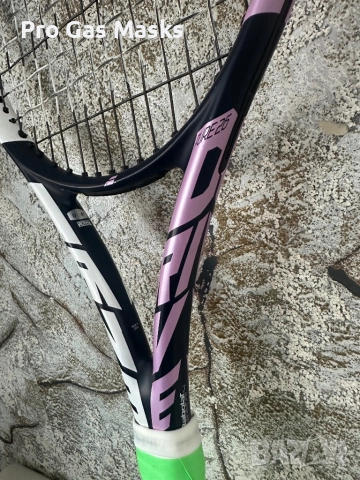 Тенис Ракета Tennis Racquet Babolat Pure Drive JR26 Series 250 Grams 100 Sq Inches с калъф, снимка 4 - Тенис - 52209561