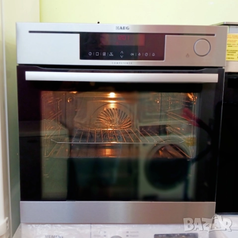 Фурна за вграждане с пара  AEG, снимка 8 - Печки, фурни - 51451818