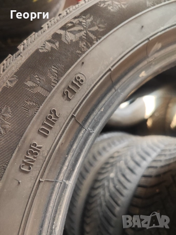 4бр.зимни гуми 215/55/17 Semperit, снимка 6 - Гуми и джанти - 52410142
