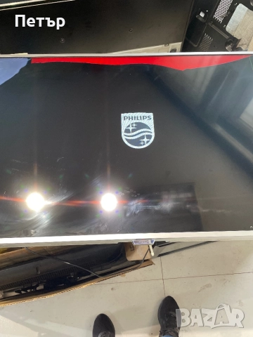 PHILIPS 50PFH6510/88 Телевизора е със счупен екран