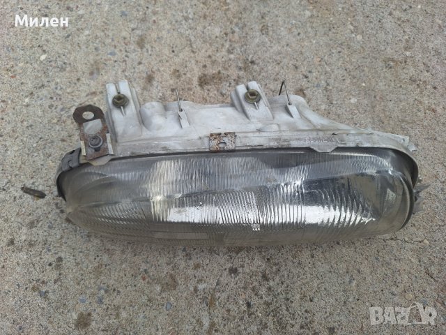 Десен Фар За Форд Фиеста 1996-1999 Година. Ford Fiesta. Забележки По Захващането , снимка 2 - Части - 37196701