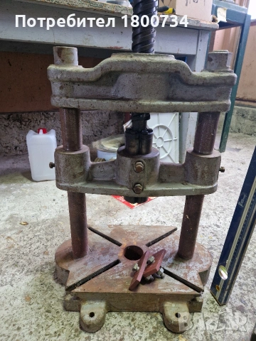 Винтова преса 20 тона, снимка 3 - Други инструменти - 53383635