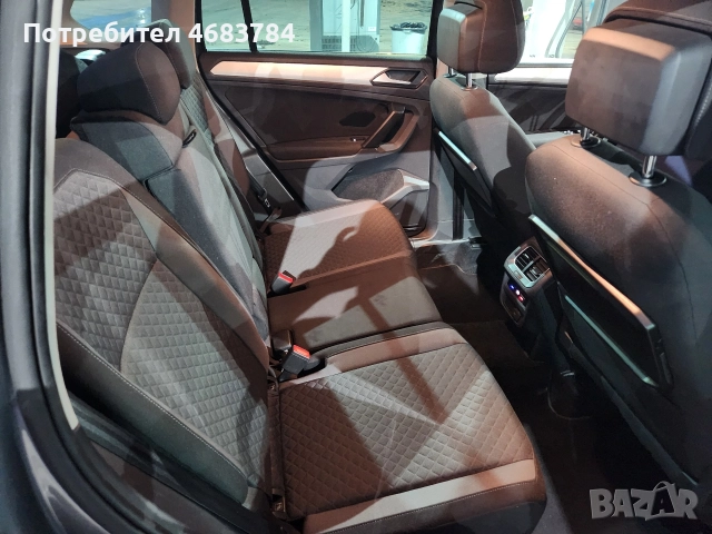 Volkswagen Tiguan 2.0 TDI, снимка 18 - Автомобили и джипове - 52804096